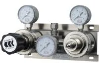 Панель газовая полуавтоматическая AMFLO R1200 ADGP00,  одноступенчатая, Pвх-206 bar, c манометрами, PRV, вх. 1/2" FNPT, вых. 3/8 CV-1.0 / Semi-automatic gas panel AMFLO R1200 ADGP00 single-stage, inlet pressure 206bar,  PRV, in. 1/2" FNPT, ou. 3/8. CV-1.0